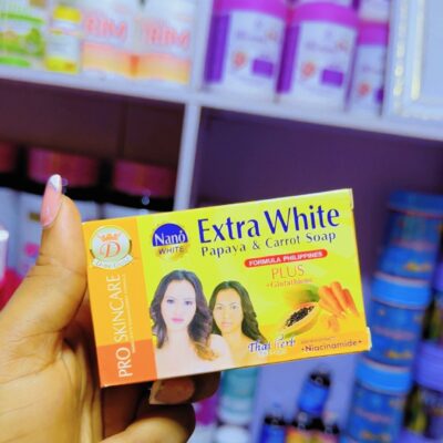 Extra white papaya and carrot soap