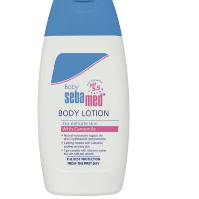 Baby Seba med body lotion